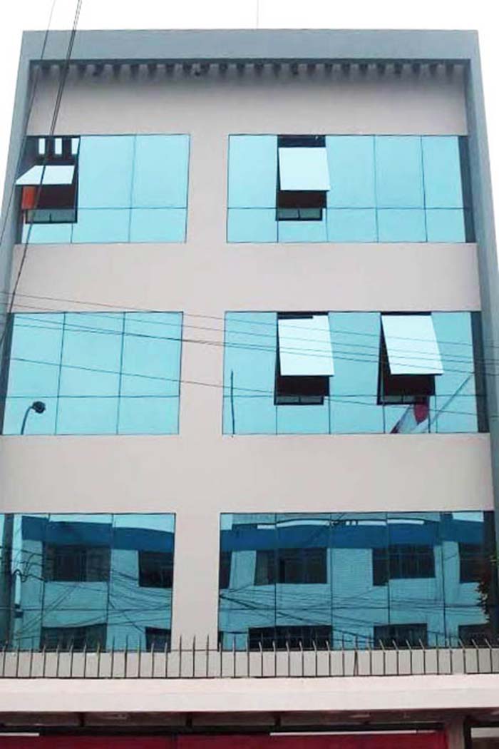 Thi công vách kính mặt dựng giá rẻ tại TP. Hồ Chí Minh